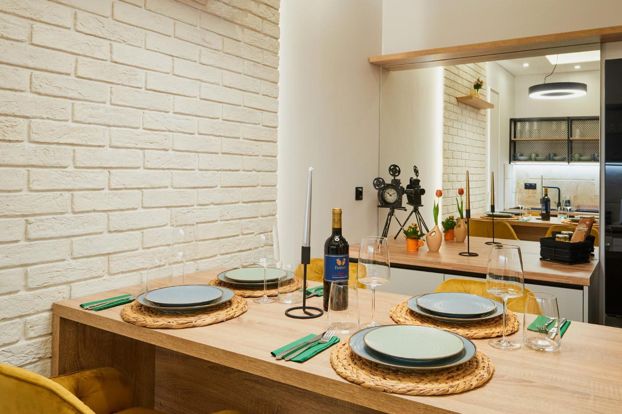 Florance Rentals Luxury Apartments In Burgas Exterior foto